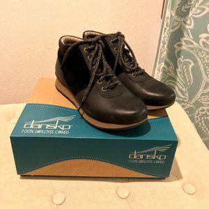Dansko Ginny Burnished Nubuck Boots